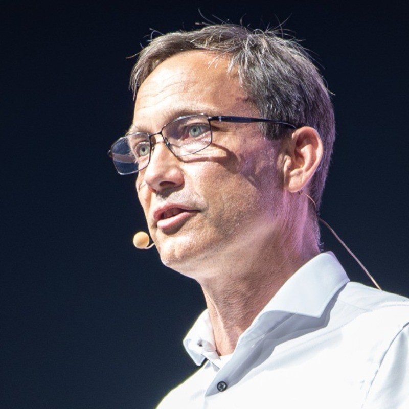 Dr. Martin Schuettler